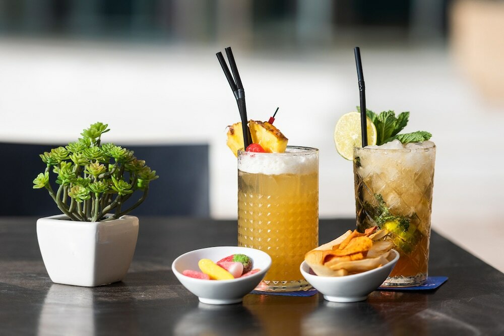 Фото Hotel Cádiz Paseo del Mar Affiliated by Meliá