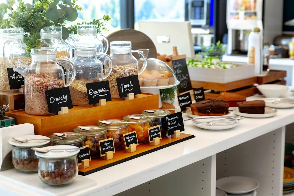 Фото Golden Tulip Martigues Provence