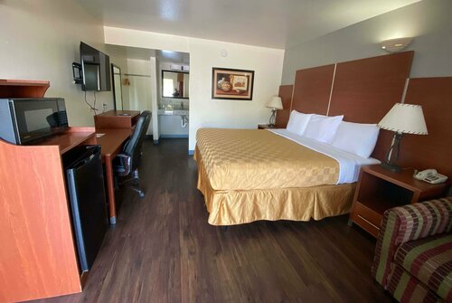 Гостиница Travelodge by Wyndham Albuquerque West в Альбукерке