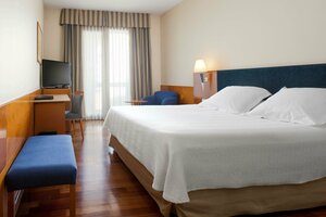 Гостиница Nh Castellón Mindoro Hotel