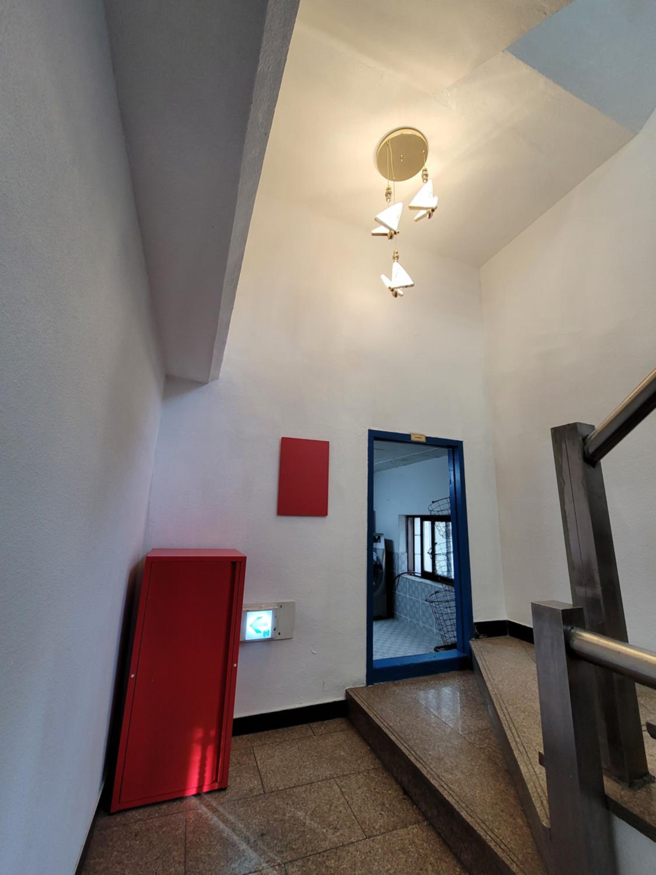 Фото LotteTower Rainbow House