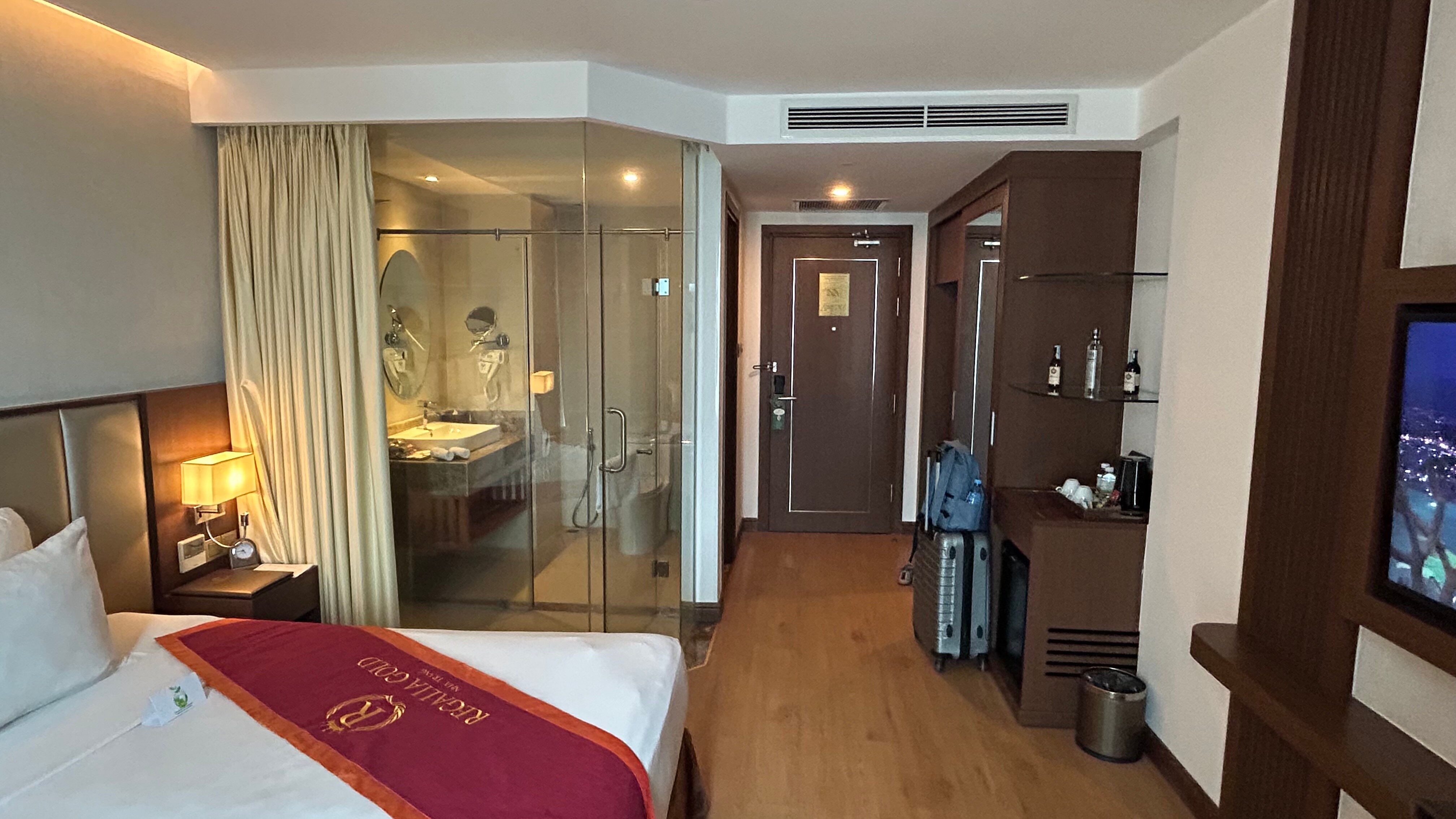 Фото Regalia Gold Hotel