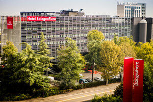 Гостиница Unahotels Bologna Fiera