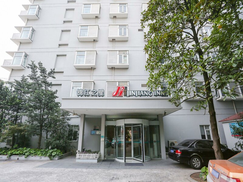 Гостиница Jinjiang Inn Shanghai Minsheng Rd в Шанхае