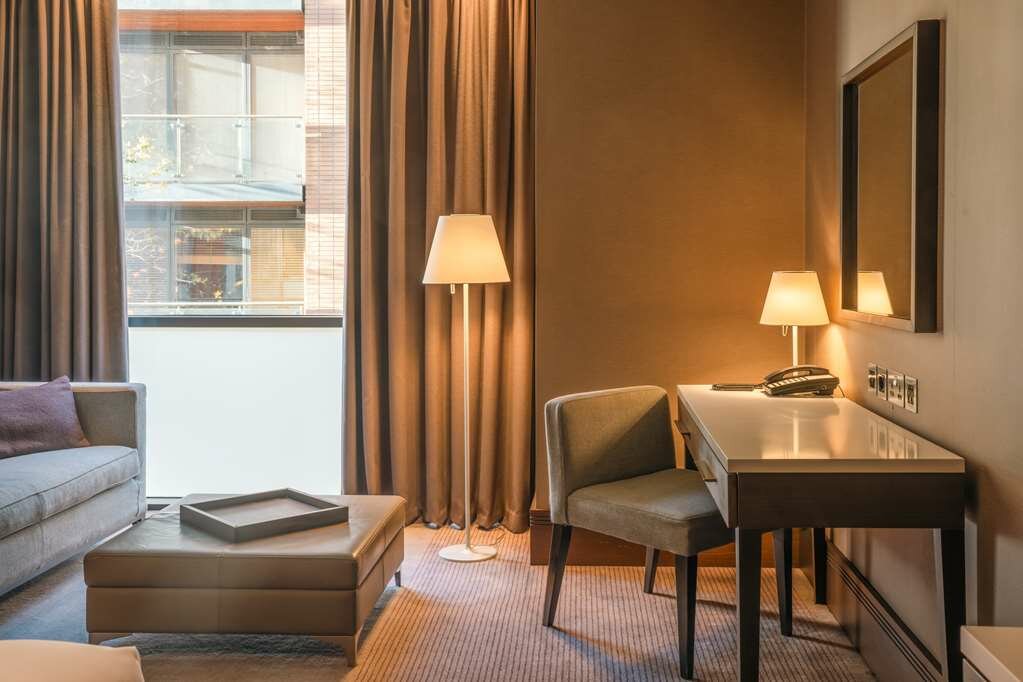 Фото Radisson Blu Royal Hotel, Dublin