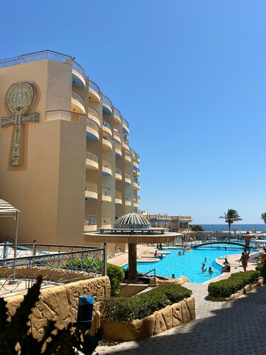 Внешний вид отеля Sphinx Aqua Park Beach Resort в Хургаде, фото 1