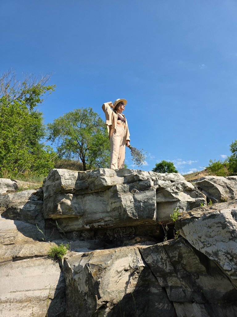 Landmark, attraction An ancient quarry, Voronezh Oblast, photo