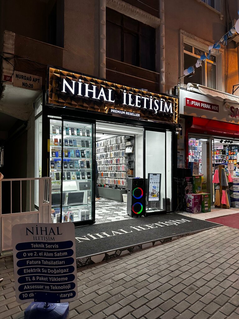 Mobile phone store Nihal Communication, Istanbul, photo
