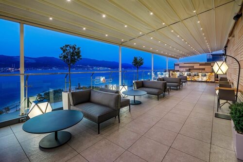 Гостиница Hilton Garden Inn Novorossiysk в Новороссийске