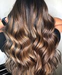 Famous (Sem'i Shamshinykh Street, 26), beauty salon