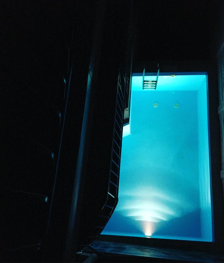 Фото Амбассадор