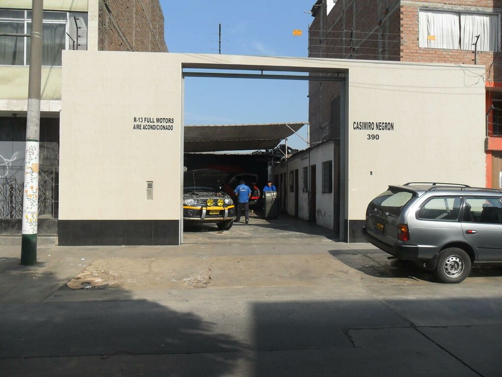 Car service, auto repair R-13 Full Motors S. R. L., Lima, photo