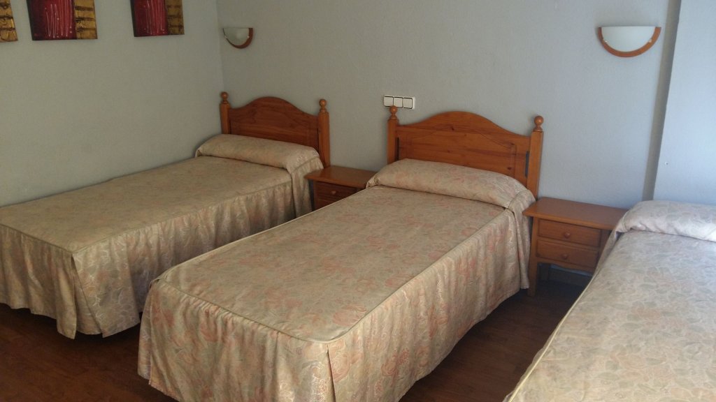 Фото Hotel Torremolinos Centro