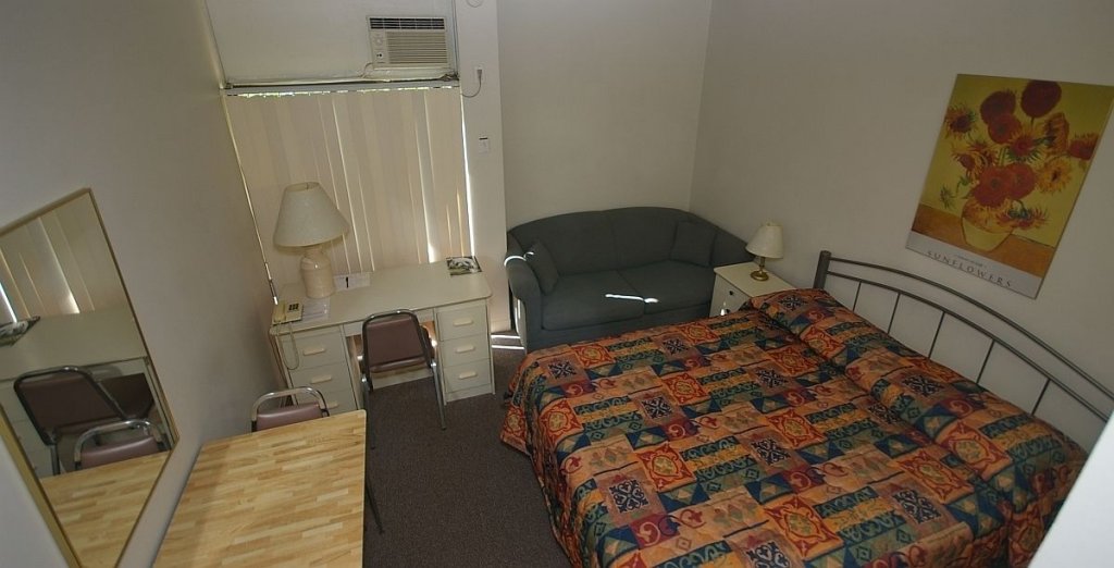 Фото Alexandra Hotel