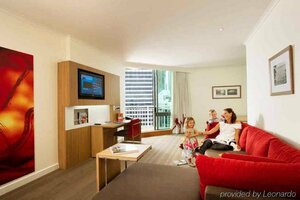 Гостиница Amora Hotel Brisbane