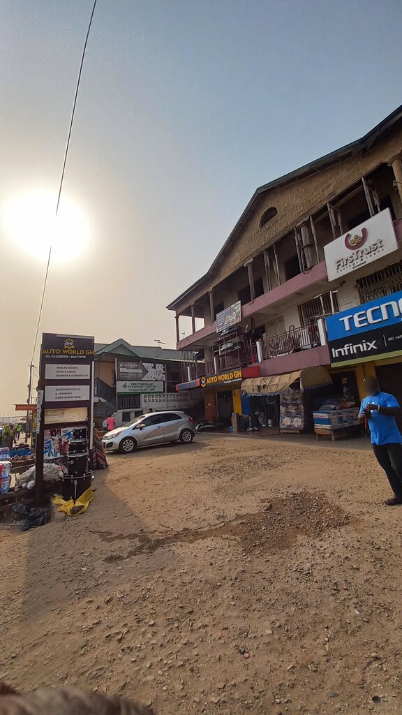 Auto parts and auto goods store Auto World Gh, Accra, photo