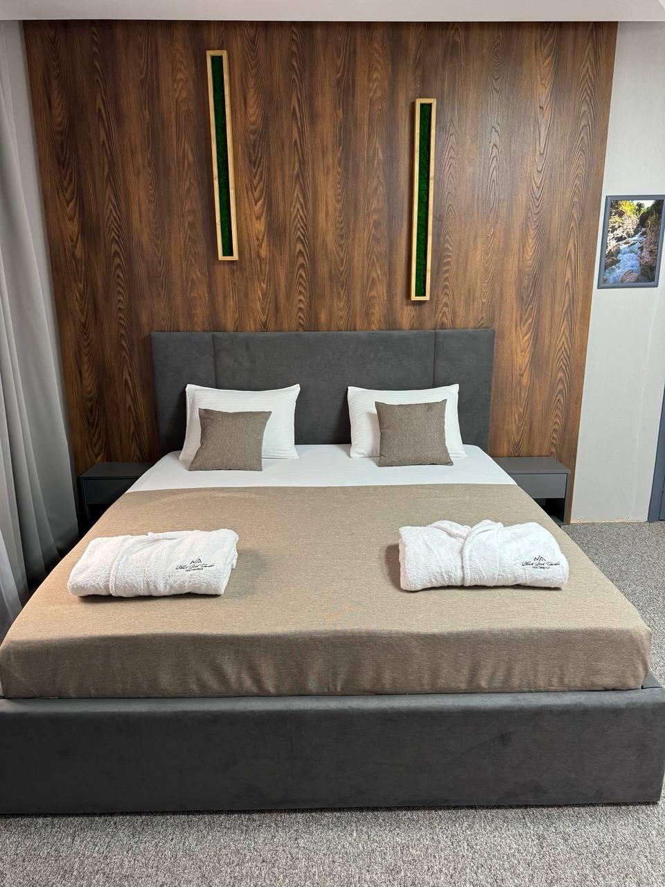 Фото Black Rock Garden