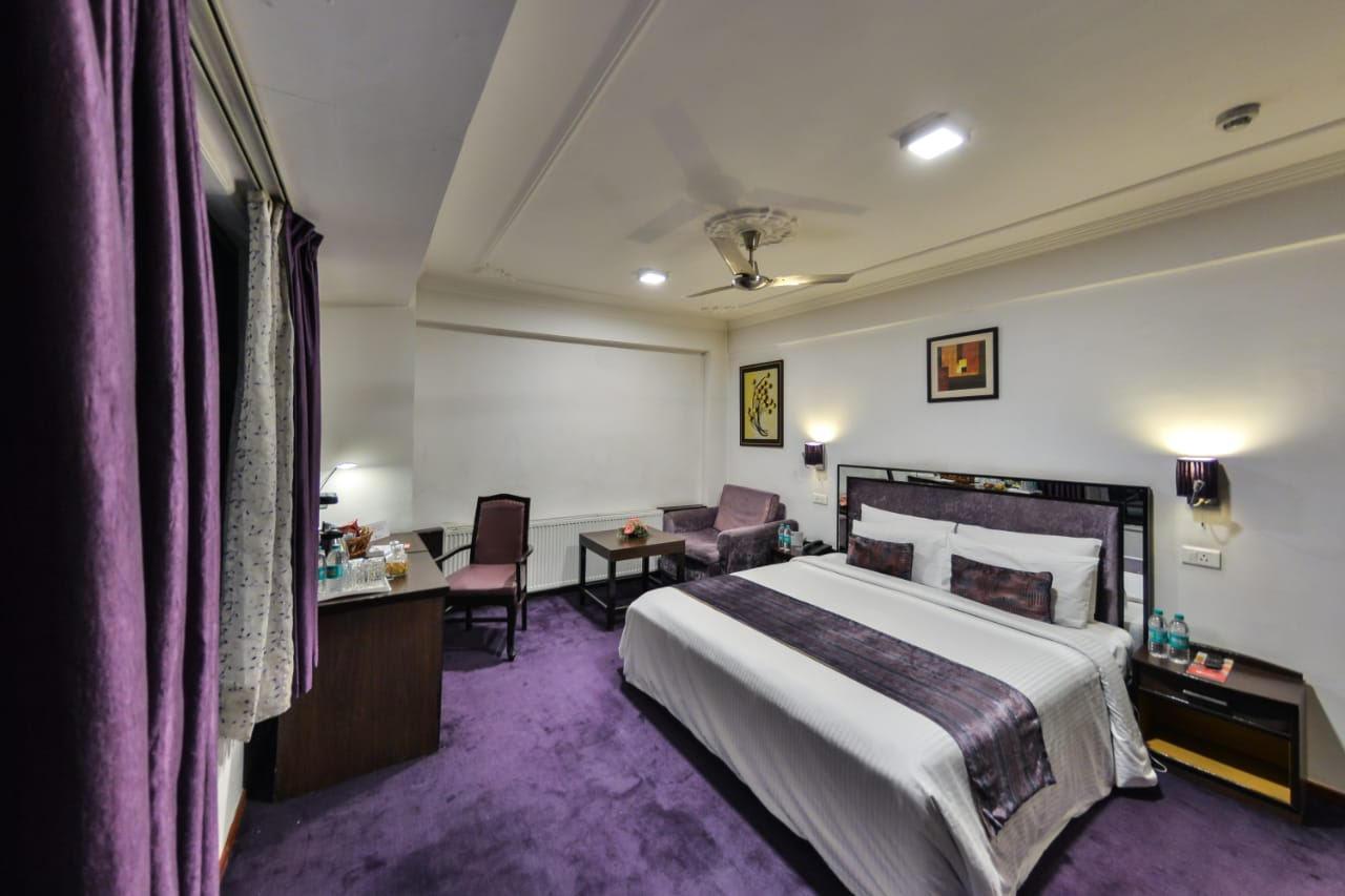 Фото Batra Hotel