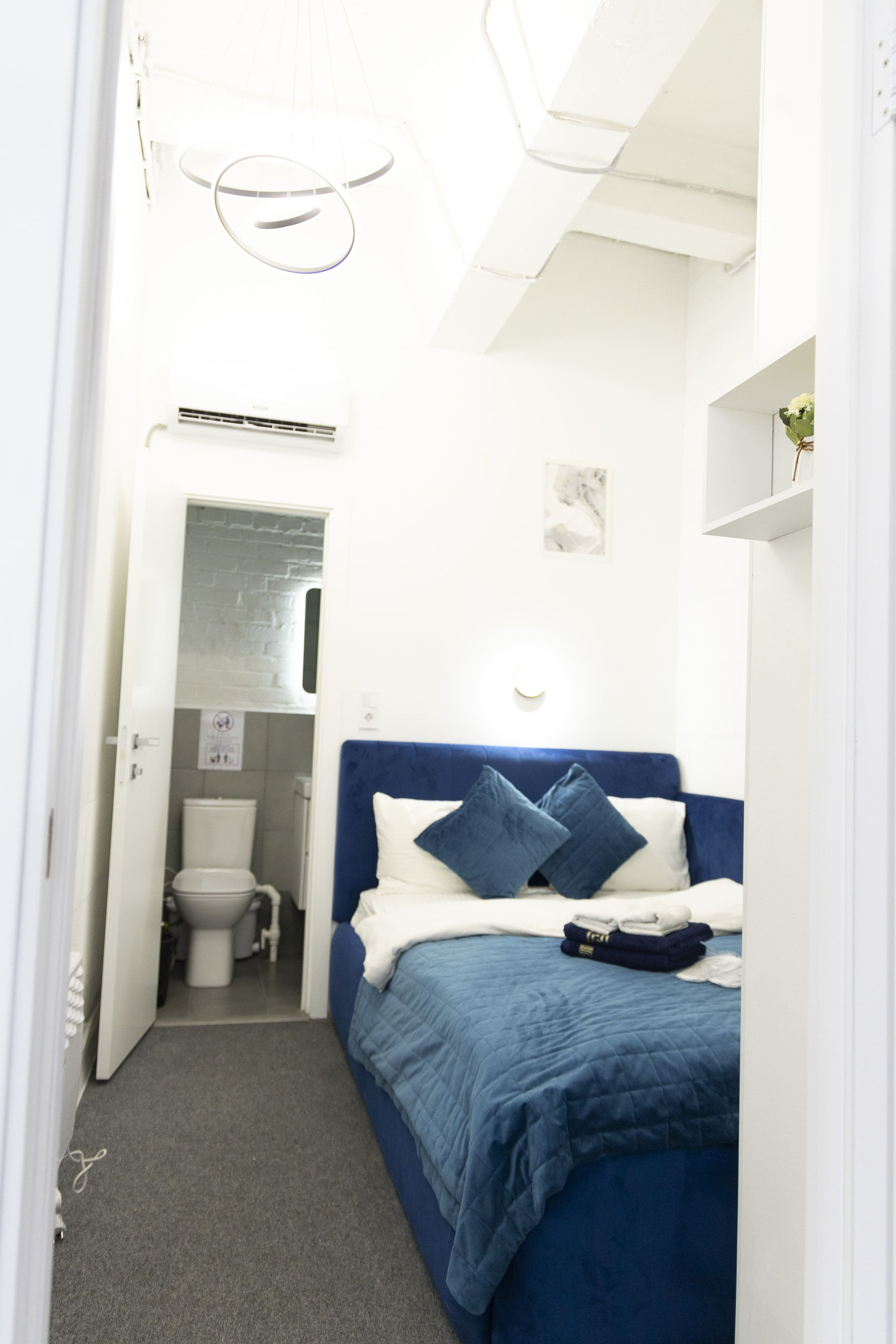 Фото White place