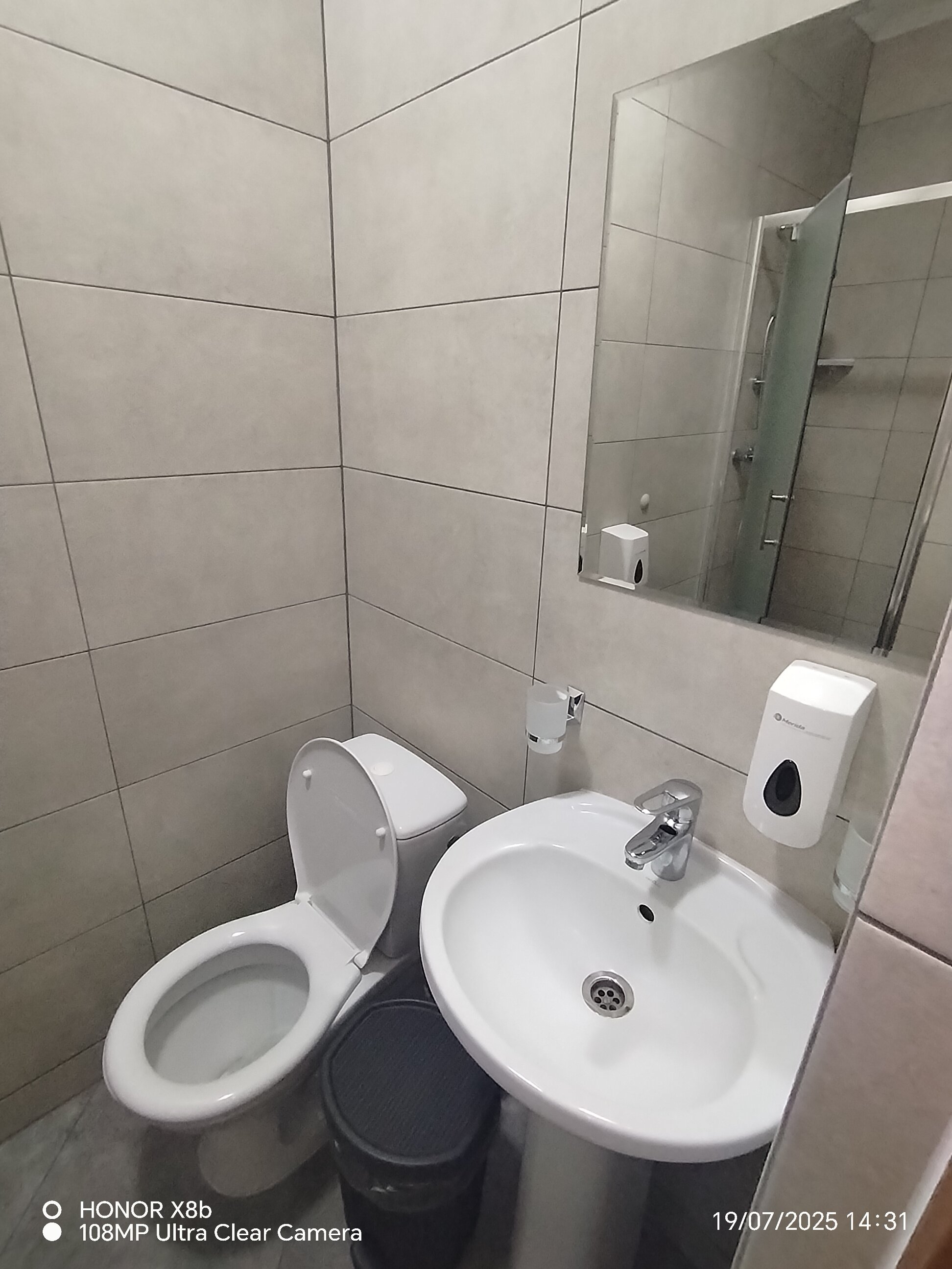 Фото Глория