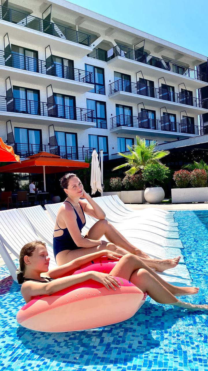 Фото Riviera Hotel