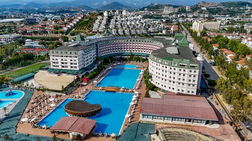 Гостиница Grand Cortez Resort Hotel в Аланье