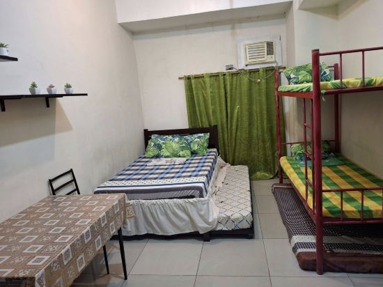 Фото Obaid's Condo in Winland Towers