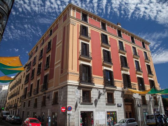 Фото Toc Hostel Madrid
