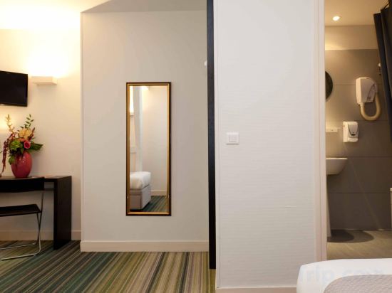 Фото The Originals Paris Hotel Lecourbe