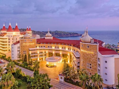 Внешний вид отеля Arycanda Kirman Premium в Аланье, фото 2