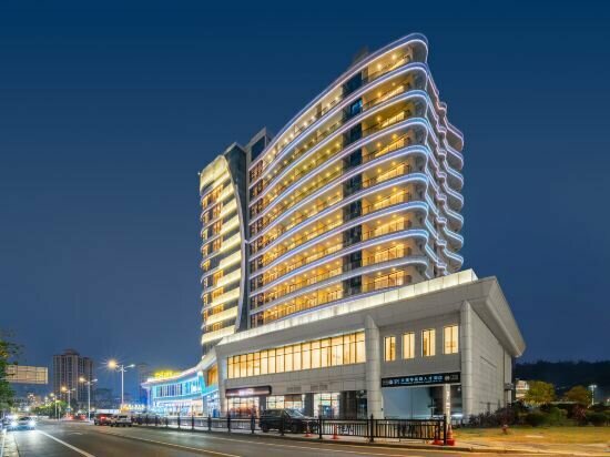 Hotel Dahengqin Superior Talent Hotel Hengqin Port Branch, Zhuhai, photo