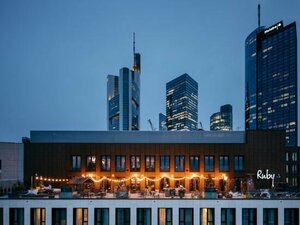 Гостиница Ruby Louise Hotel Frankfurt