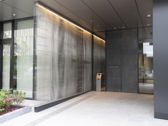 Фото Hotel Vischio Osaka