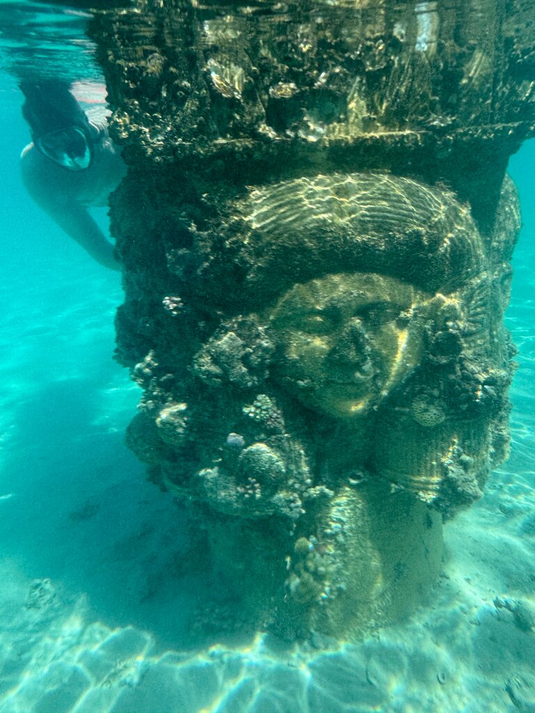 معلم جذب سياحي Затонувший город ، محافظة البحر الأحمر، صورة