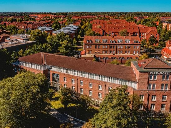 Фото Plaza Premium Parkhotel Norderstedt