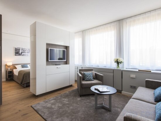 Фото Brera Serviced Apartments Schwabing