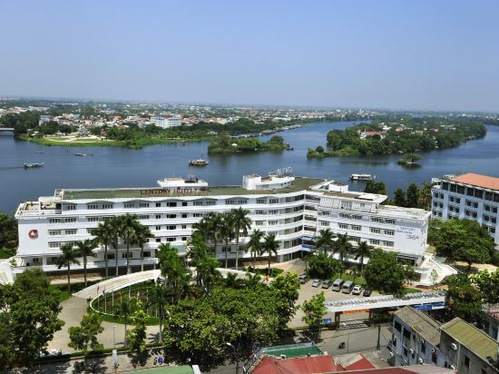 Фото Century Riverside