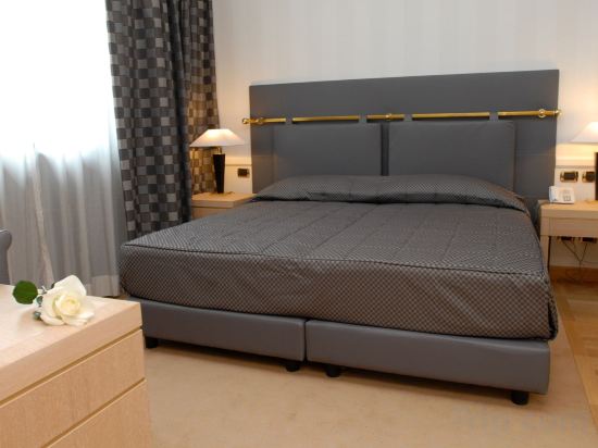 Фото Grand Hotel Duca di Mantova