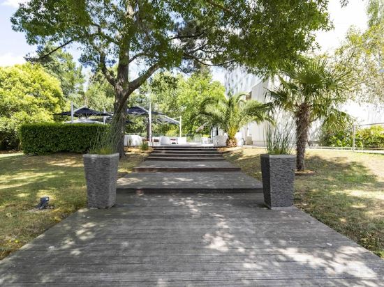 Фото Mercure Bordeaux Lac