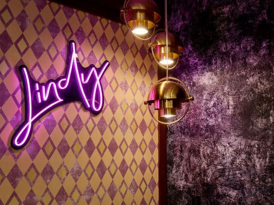 Фото Renaissance New York Harlem Hotel