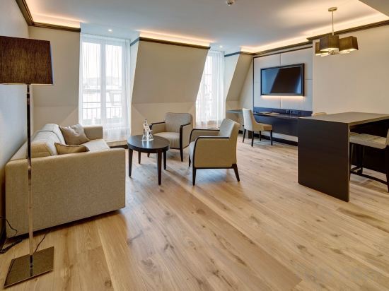 Фото Hotel Monopol