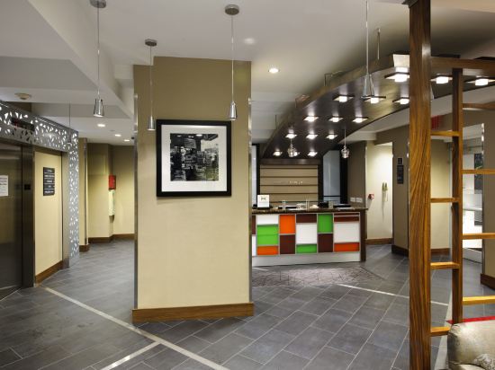 Фото Hampton Inn Manhattan-Chelsea