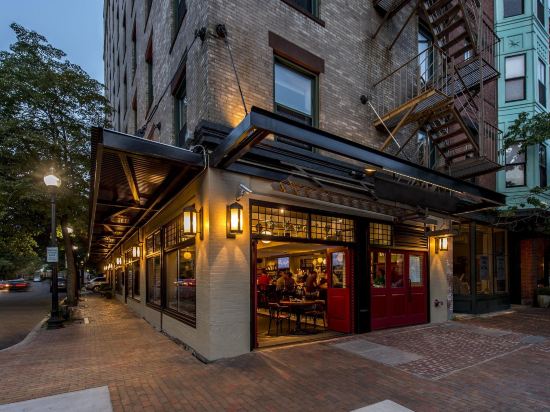 Фото Staypineapple, A Delightful Hotel, South End