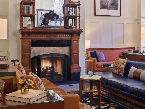 Фото The Oxford Hotel