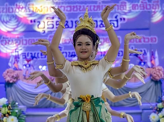 Фото Namthong Nan Hotel