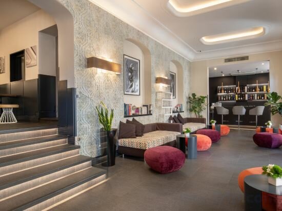 Фото The Republic Hotel