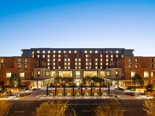Внешний вид отеля UCLA Luskin Conference Center в Лос-Анджелесе, фото 1