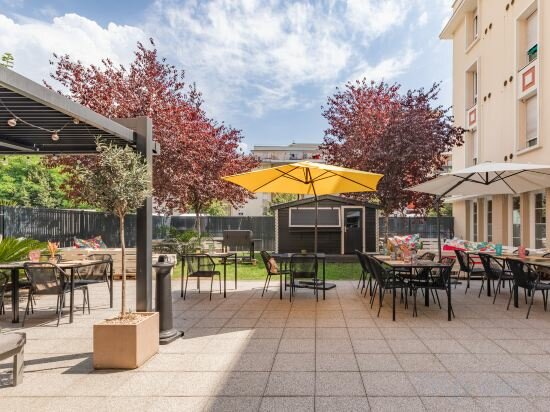 Фото Appart'City Confort Le Bourget - Aéroport