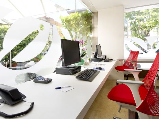 Фото Hilton Garden Inn Rome Claridge