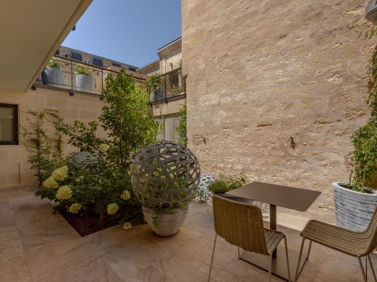 Фото Yndo Hôtel